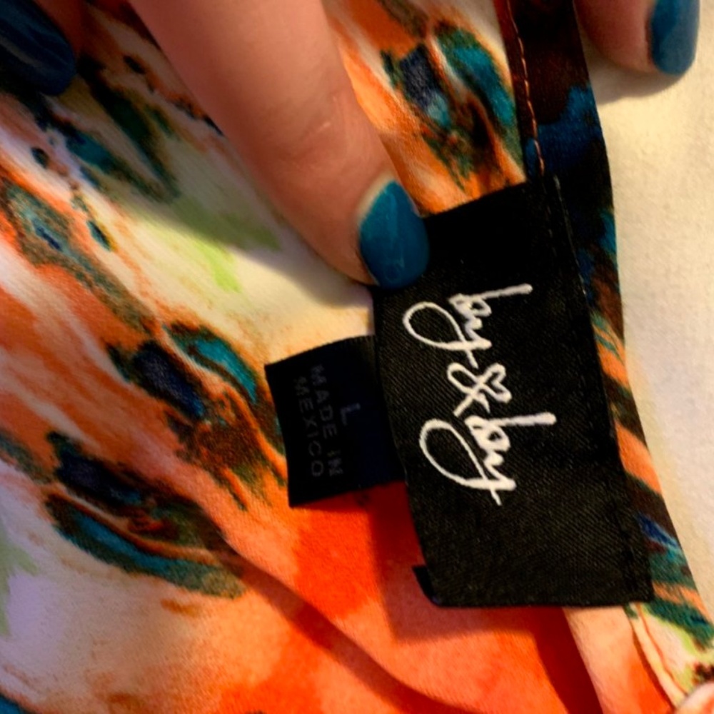 By & By patterned top - Picture 2 of 4